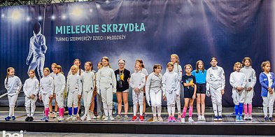 Młodzi szermierze znów w Mielcu! VIII Turniej Mieleckie Skrzydła-99771