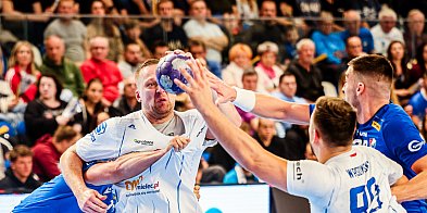 Puchar Polski: Stal Mielec z wysoką wygraną! [TRANSMISJA]-100848