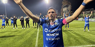 Remis w Niepołomicach!-101937