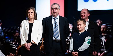 Dyktando Niepodległościowe sprawdzone. Kto najlepszy?-102110