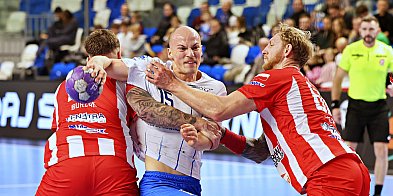 HANDBALL STAL MIELEC – OSTROVIA: dramat po przerwie-102581