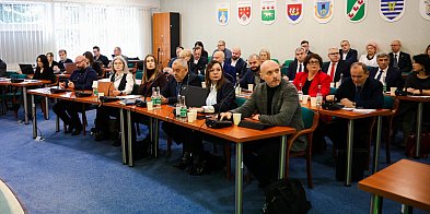 Budżet miasta na rok 2026 przyjęty. 15 radnych „za”-104023