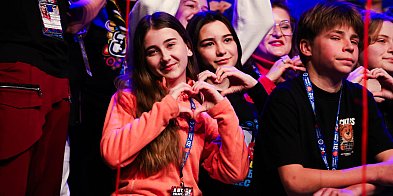 Niedzielny finał WOŚP TRWA w hali MOSiR w Mielcu [FOTO]