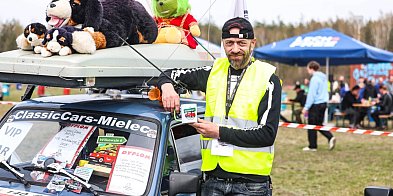 Tłumy na Classic Cars Mielec Spot. 155 pojazdów [FOTO]