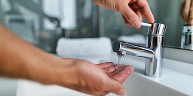 Mieszkańcy Zdziarca alarmują: „Nie ma wody"