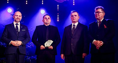 Połączyli siły. Teraz ich firma otrzymała nagrodę starosty-103894