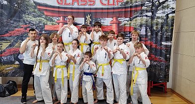 Sukces mieleckich karateków na turnieju Glass Cup w Krośnie
