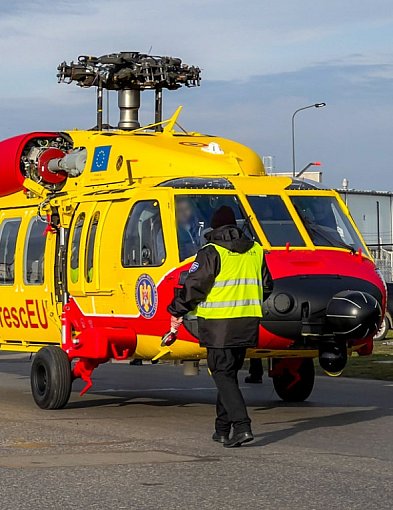 Widowiskowy transport Black Hawka [FOTO]-103116