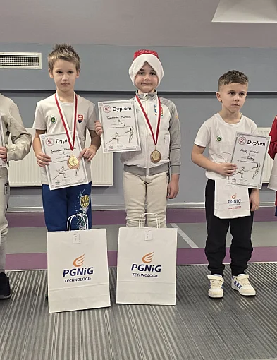 Medale Gryfa i złote triumfy Sokoła 1893 na Mistrzostwach Podkarpacia-103470