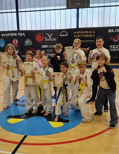 Mocny występ mieleckich karateków. Osiem medali na BUSHI-DO CUP