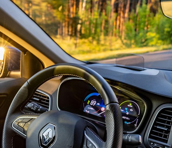 Masz to auto w garażu? Producent natychmiast wzywa na kontrolę!-100162