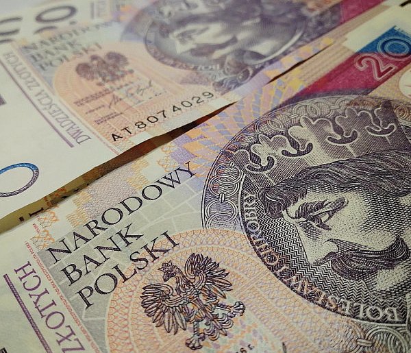 ZUS przeliczy świadczenia. Tyle więcej wpłynie na konta emerytów-101362