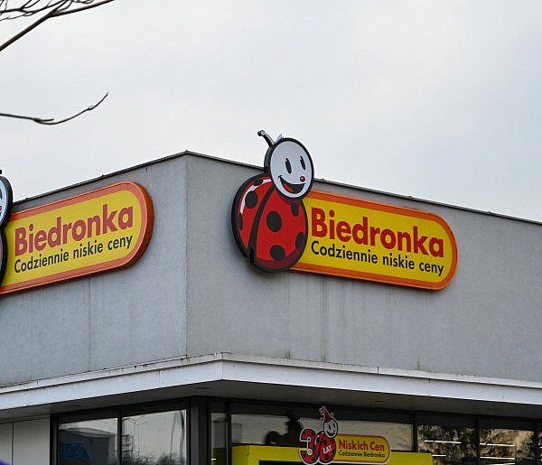Biedronka publikuje ostrzeżenie. Sprawdź, czy masz ten towar w domu-102240