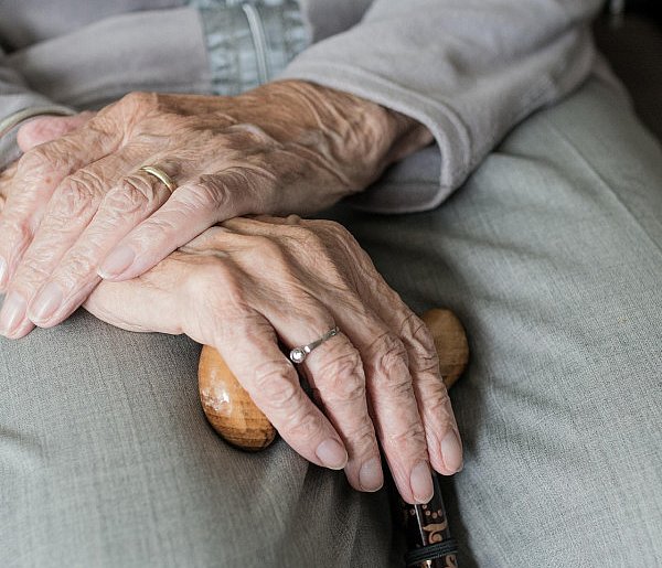 Te osoby dostaną dwie emerytury w grudniu. ZUS przesuwa przelewy-102712