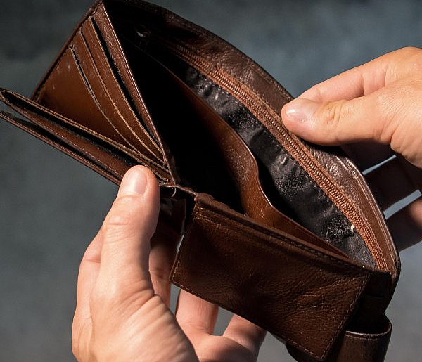 Twój przelew może "utknąć" na 5 dni. Lepiej sprawdź, zanim go wyślesz-103629