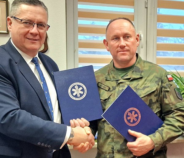 Mieleckie pogotowie będzie szkolić żołnierzy WP-103867