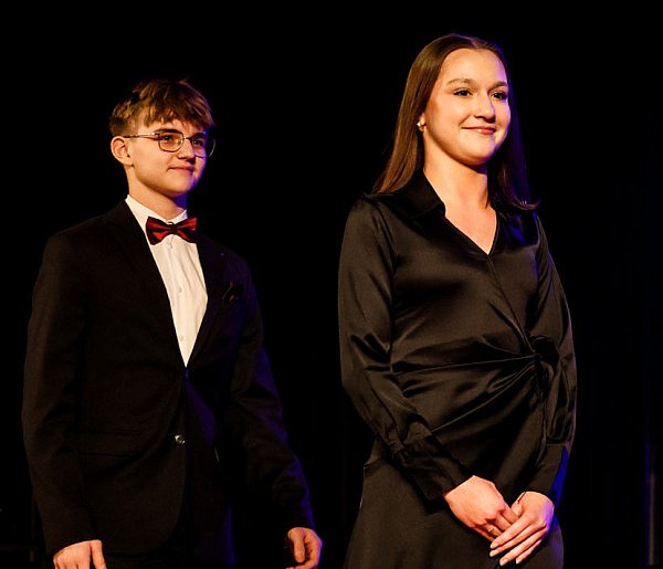 „Tu stawialiśmy pierwsze kroki”. Młodzi tancerze docenieni-103903