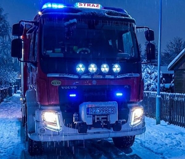 Pożar na ogrodach działkowych!-104374