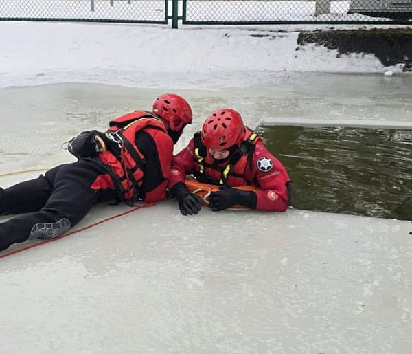 Mieleccy strażacy trenowali w ekstremalnych warunkach