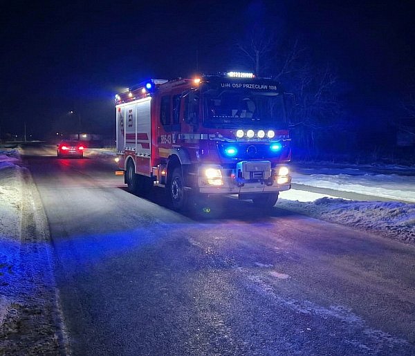 Pijany 33-latek dachował w Przecławiu. Miał 2,5 promila i cofnięte uprawnienia!