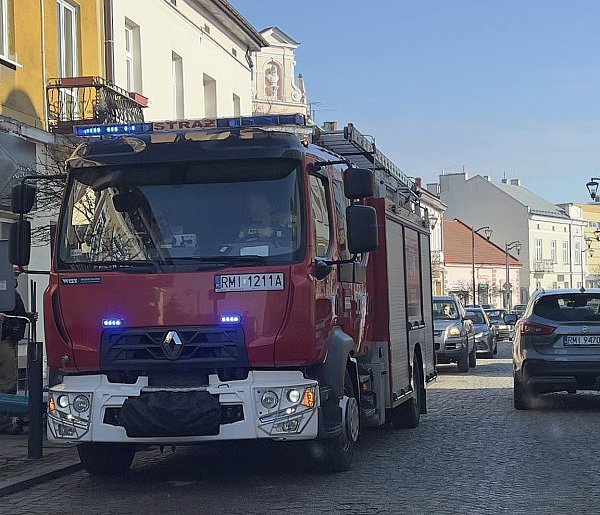 Uwaga! Niebezpiecznie na starówce! Służy w akcji [FOTO]