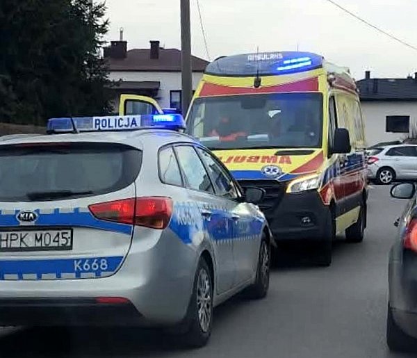 Skrzyżowanie Wolności - Nowa: zderzenie trzech pojazdów