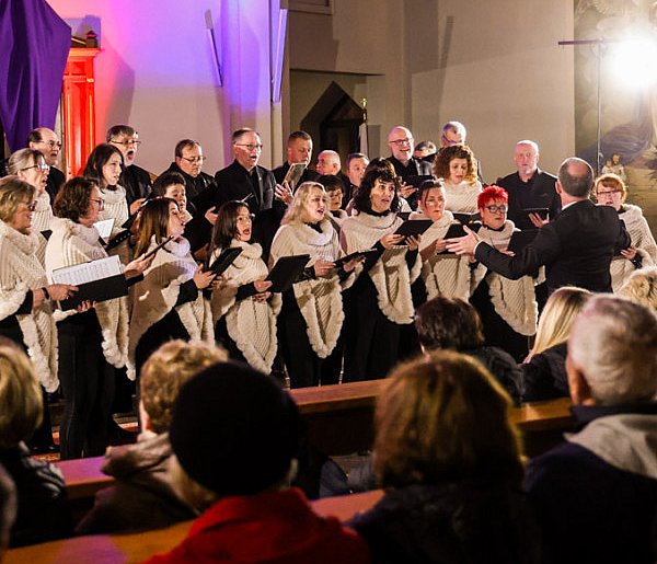 Koncert pasyjny na Smoczce. „Siedem ostatnich słów…” [FOTO]