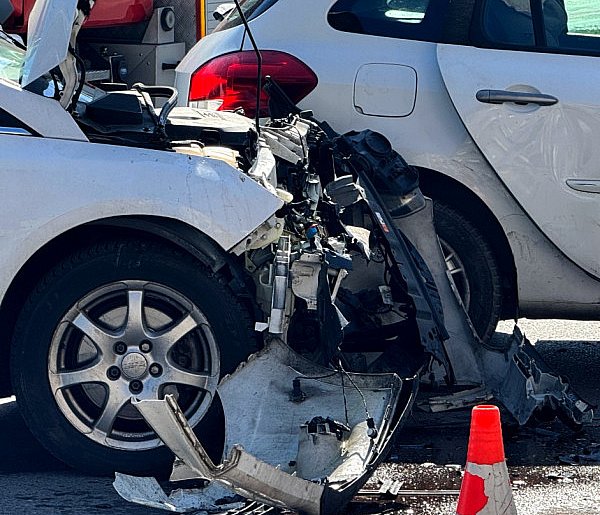 Zderzenie dwóch osobówek w centrum!