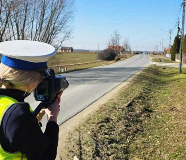 Uważaj na drodze! Ruszyły zmasowane kontrole policji