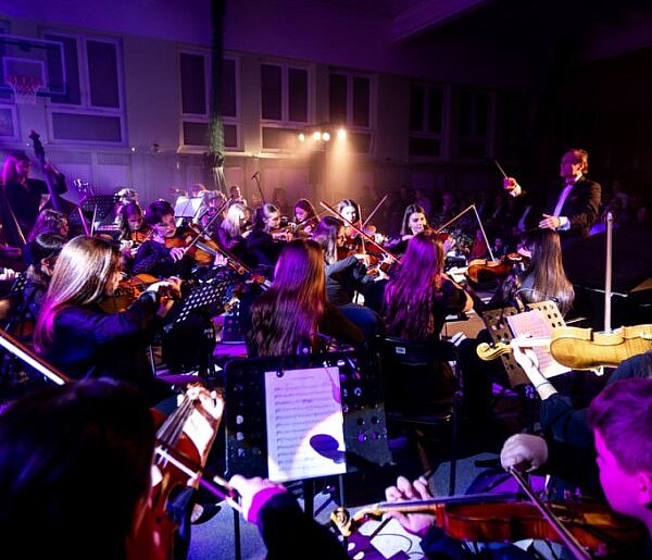 „W stronę pięknej pogody…” – koncert uczniów szkoły muzycznej w Mielcu