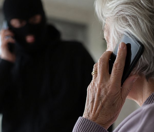 Mieszkanka straciła blisko 29 tys. zł! Zdradzamy schemat działania oszustów