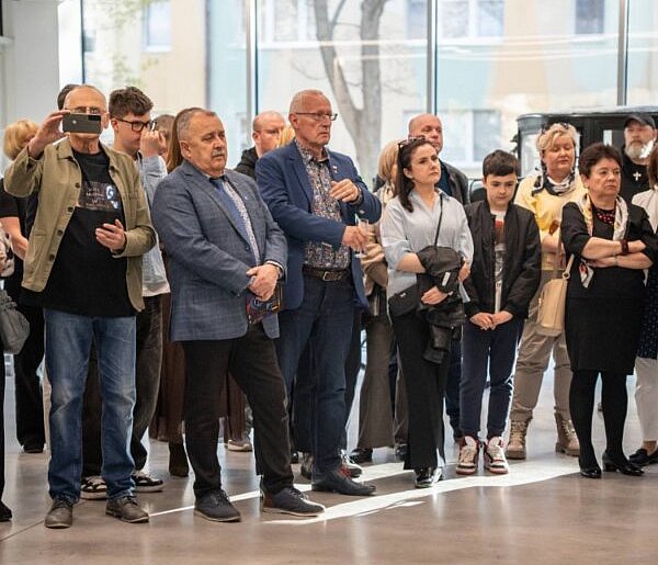 „Dom Sztuki” na finał. Wyjątkowy finisaż wystawy w Galerii ESCEK