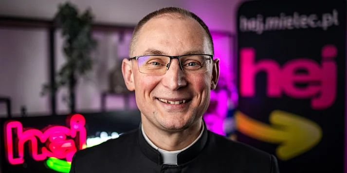 Więcej Boga niż rzeczy: o sensie Bożego Narodzenia [PODCAST]