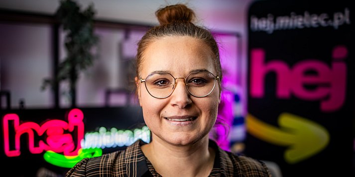 ANNA TOCZEK: prezes Stowarzyszenia DLA WAS, o wspieraniu LUDZI NIEZWYKŁYCH [PODCAST]