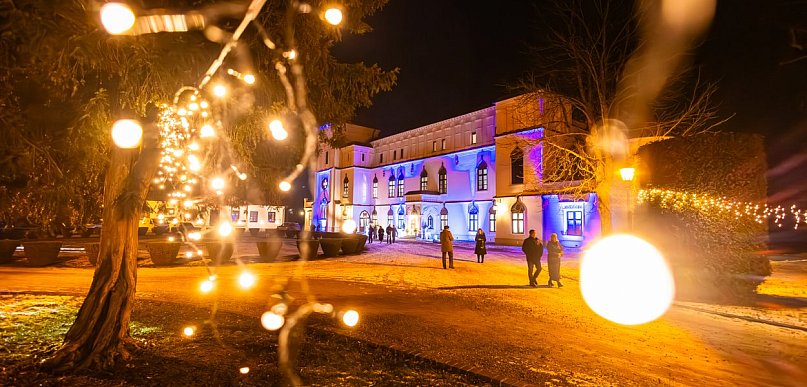 Szukasz prezentu na Dzień Babci i Dziadka? Zamek Przecław ma propozycję