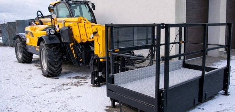 Nowoczesna ładowarka teleskopowa w Mielcu. Zakup powiatu