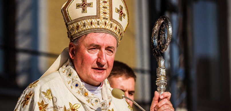 Biskup Andrzej Jeż: ubolewam i przepraszam wszystkie osoby skrzywdzone