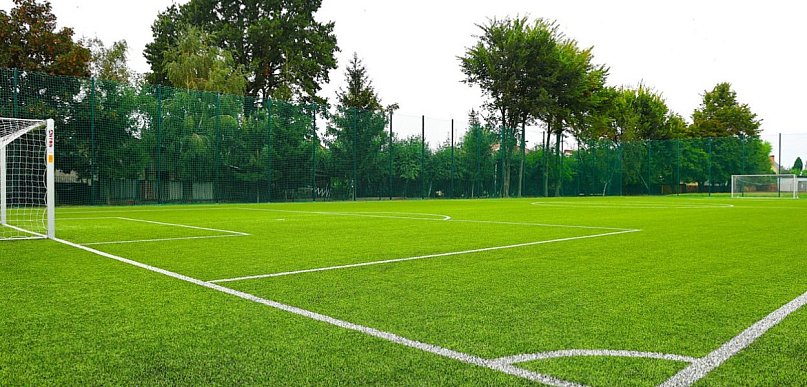 Lepsza baza sportowa przy SP13. Ruszył przetarg