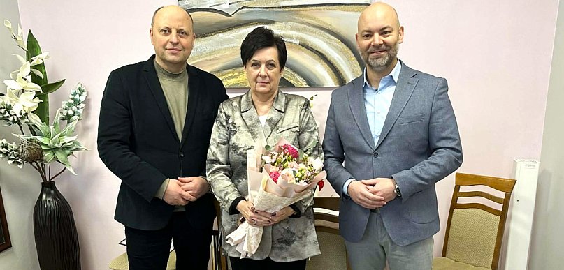 Dyrektor SP2 odchodzi na emeryturę