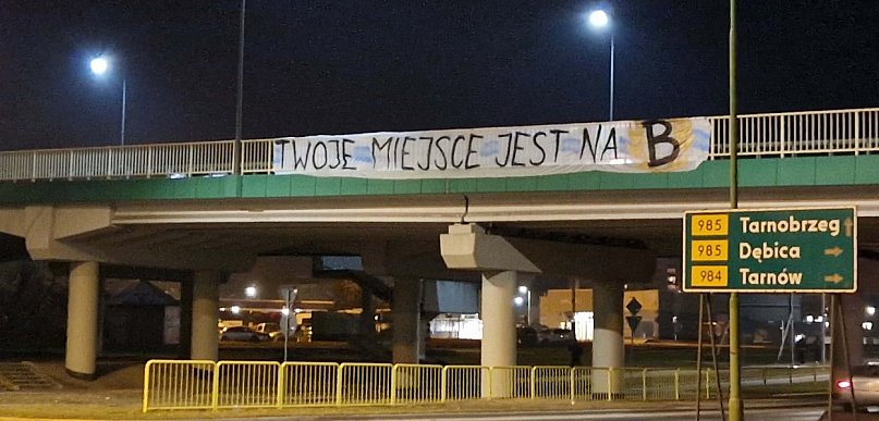 Twoje miejsce jest na B. W Mielcu mobilizacja na dzisiejszy wieczór