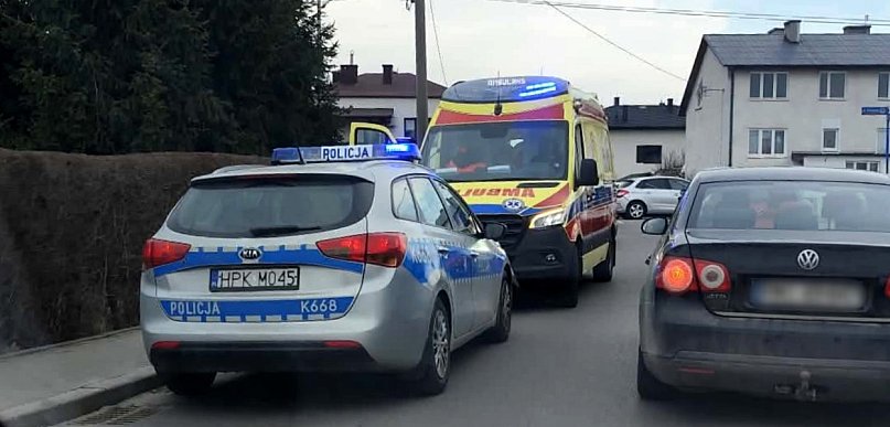 Skrzyżowanie Wolności - Nowa: zderzenie trzech pojazdów