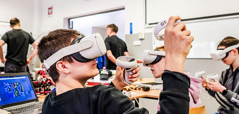 Trwa miesiąc edukacji, nauki i techniki. Co w planach?