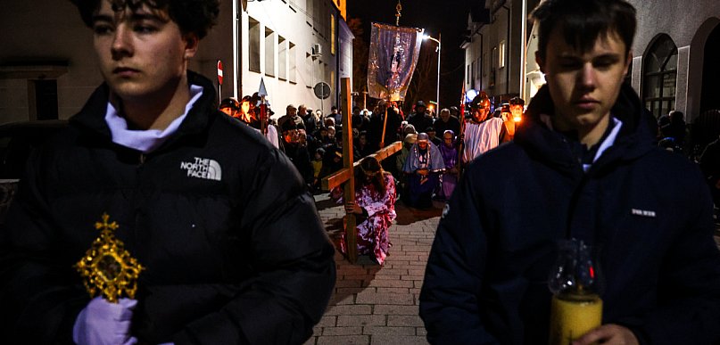 Mielczanie na osiedlowych drogach krzyżowych [MAMY ZDJĘCIA]