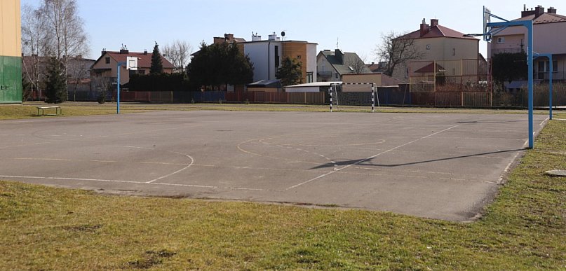 Przy SP13 ruszają prace. Wybrano wykonawcę