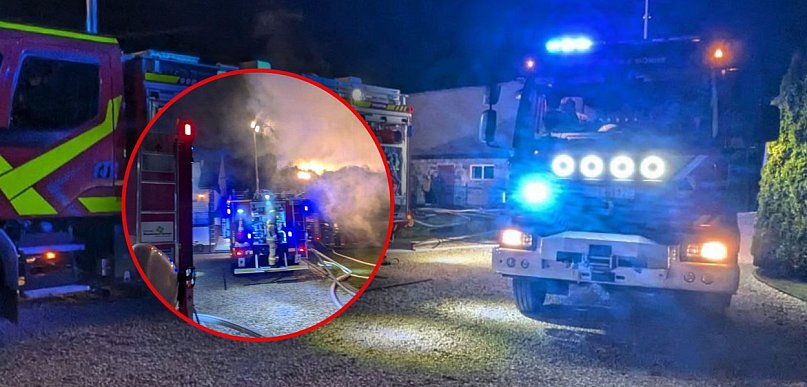 Nocny pożar budynku gospodarczego w powiecie