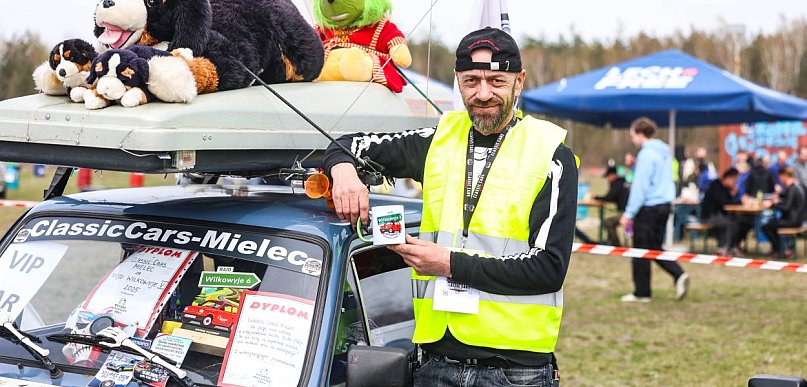 Tłumy na Classic Cars Mielec Spot. 157 pojazdów [FOTO]