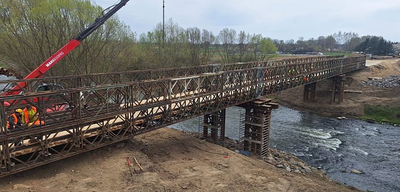 Utrudnienia w Dąbrówkach. Rusza kolejny etap budowy mostu na Wisłoku