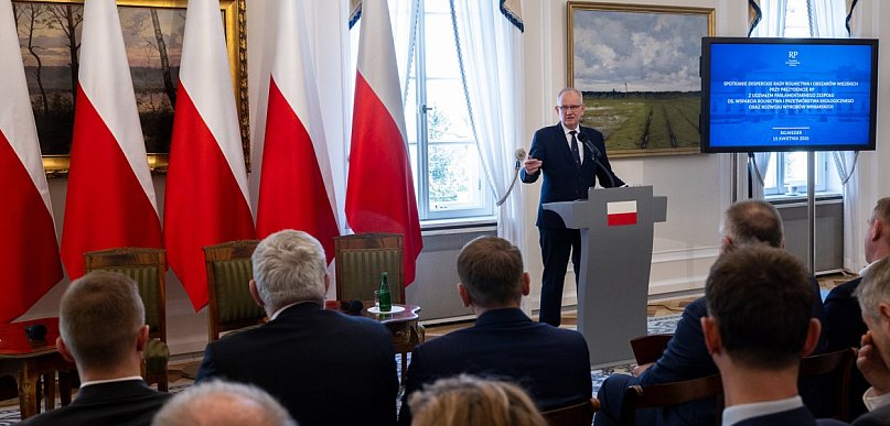 Poseł Fryderyk Kapinos o przyszłości rolnictwa. Ważna debata w Belwederze