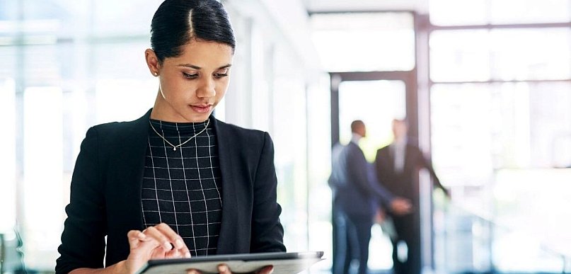 Prawnik w software house – na czym polega obsługa prawna firm IT?