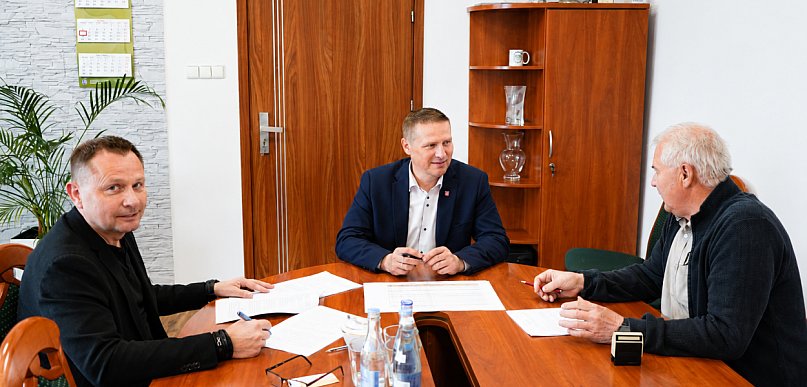 Rusza budowa magazynu obrony cywilnej w Przecławiu